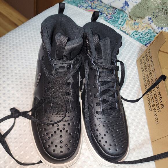 NIKE NIB MENS SZ 9.5 COURT VISION BLACK MID NN SNEAKER SHOES main image 11